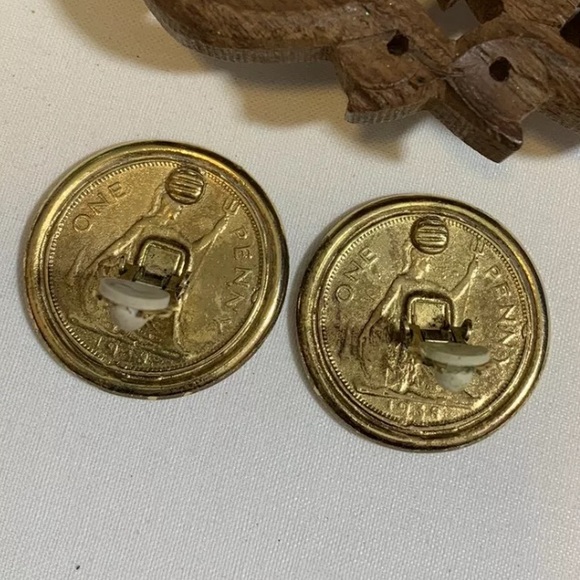 Rare Vintage Gold Plated British 1938 Coin Earrings - Picture 6 of 8